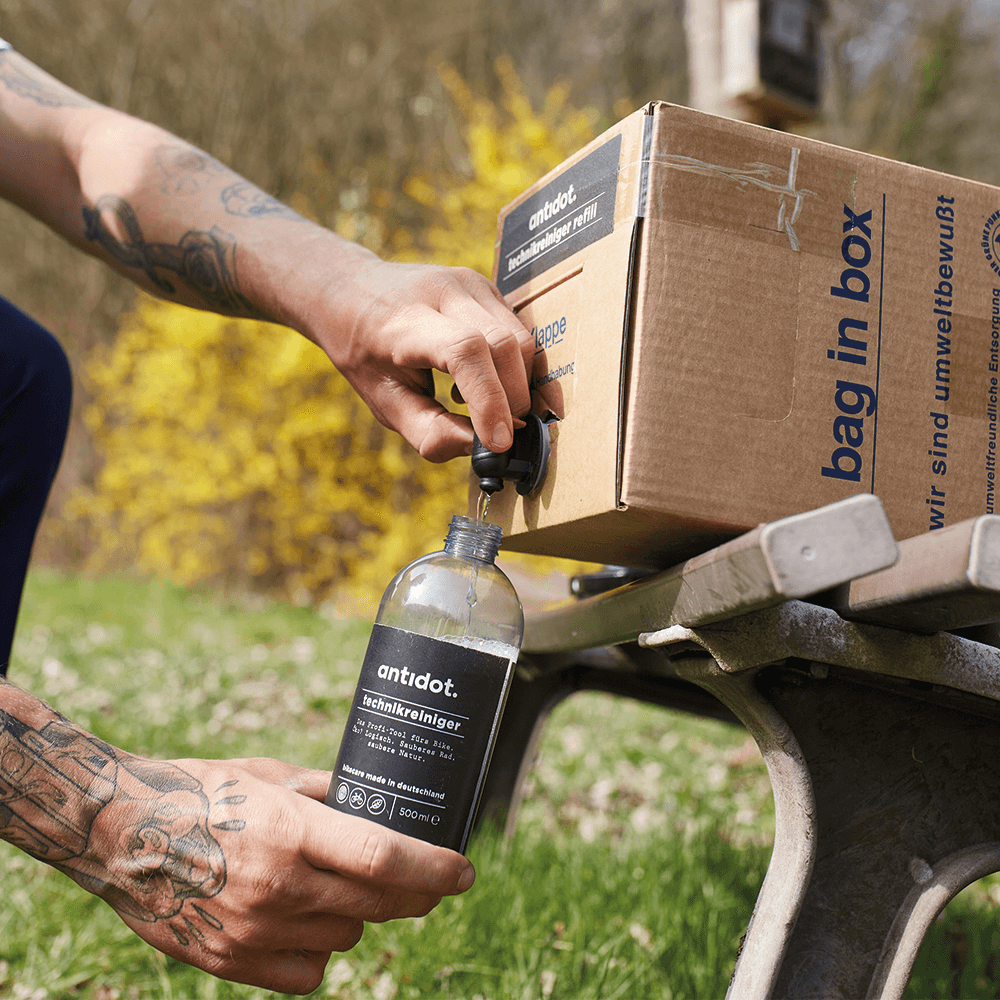 technikreiniger-fahrrad-refill-10L-anwendung technikreiniger-fahrrad-refill-10l-anwendung